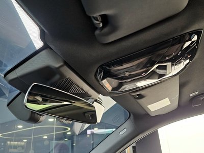 2024 BMW 5 SERIES — миниатюра 31
