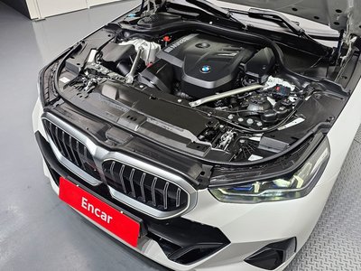 BMW 5 SERIES - 7