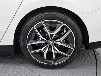 BMW 5 SERIES - 8