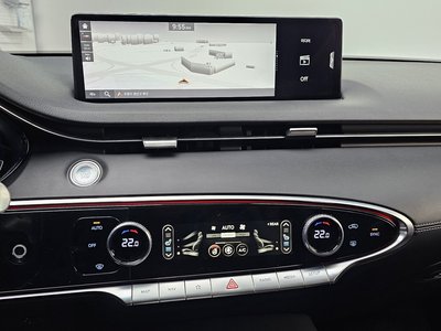 2021 Genesis GV70 — миниатюра 14
