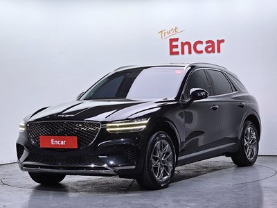 صورة 1 لـ 2021 GENESIS GV70