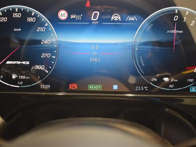 MERCEDES-BENZ E-CLASS AMG - 10