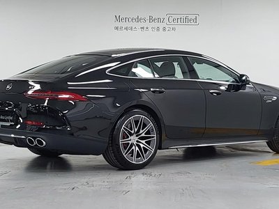 صورة 4 لـ 2025 Mercedes-BENZ GT AMG