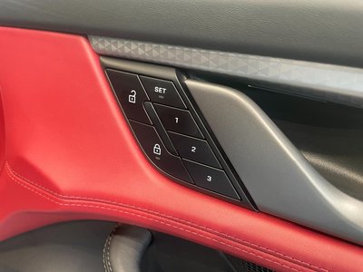 2024 Porsche TAYCAN 缩略图 36