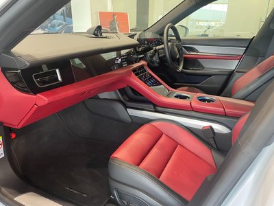 2024 Porsche TAYCAN 缩略图 47