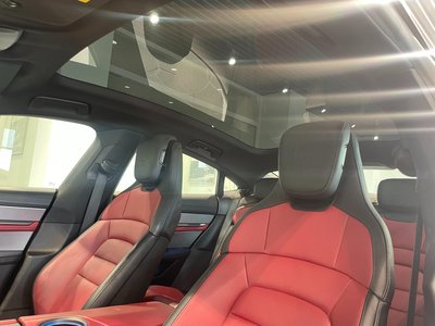 2024 Porsche TAYCAN 缩略图 50