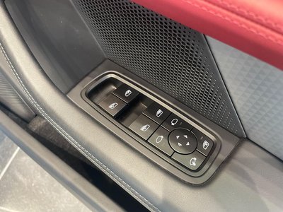 2024 Porsche TAYCAN 缩略图 37