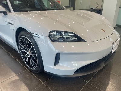 2024 Porsche TAYCAN 缩略图 12