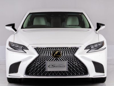 LEXUS LS - 9