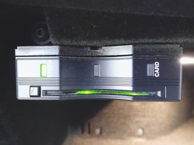 MERCEDES-BENZ E-CLASS - 10