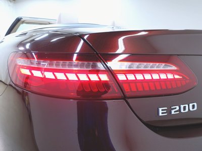 MERCEDES-BENZ E-CLASS - 5