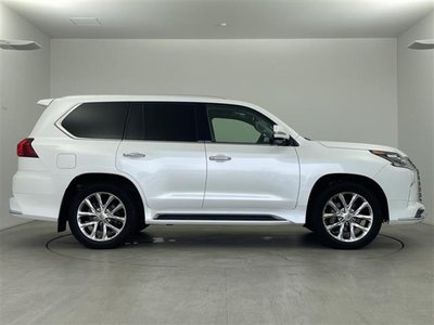 صورة مصغرة 36 لـ 2017 Lexus LX
