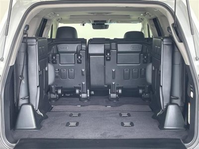 صورة مصغرة 30 لـ 2017 Lexus LX
