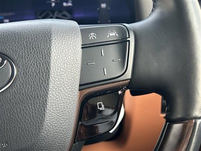 2024 Toyota VELLFIRE photo 9