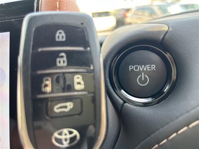 2024 Toyota VELLFIRE photo 6