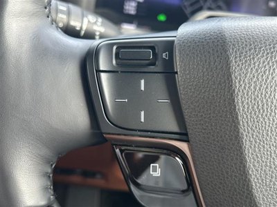 2024 Toyota VELLFIRE photo 8