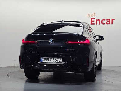 2022 BMW X4 — фото 4