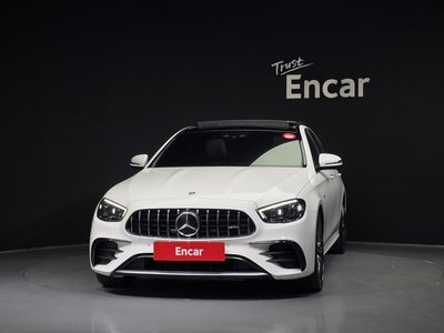 MERCEDES-BENZ E-CLASS - 2