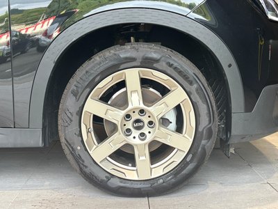 MINI MINI COUNTRYMAN - 8