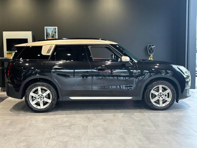 MINI MINI COUNTRYMAN - 7