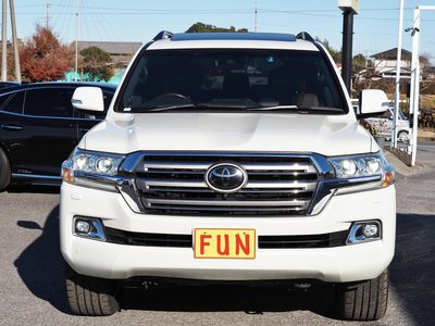TOYOTA LAND CRUISER 200 - 2