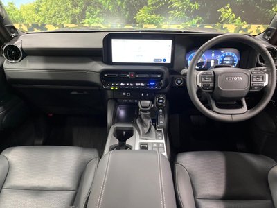 2024 Toyota LAND CRUISER 250 photo 2