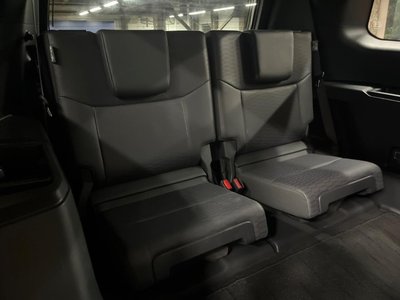 2024 Toyota LAND CRUISER 250 photo 10