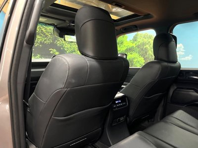 صورة مصغرة 25 لـ 2024 Toyota LAND CRUISER 250