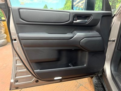 صورة مصغرة 23 لـ 2024 Toyota LAND CRUISER 250