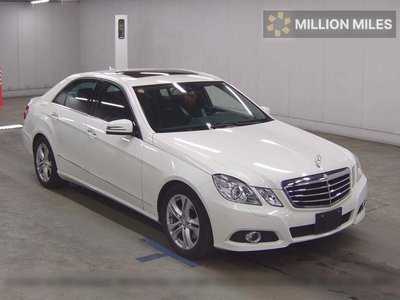 MERCEDES-BENZ E-CLASS - 1