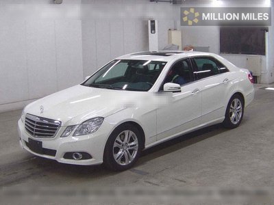 MERCEDES-BENZ E-CLASS - 4