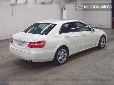 MERCEDES-BENZ E-CLASS - 5