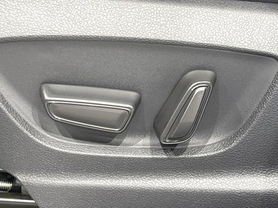 صورة مصغرة 46 لـ 2024 Toyota CROWN SPORT