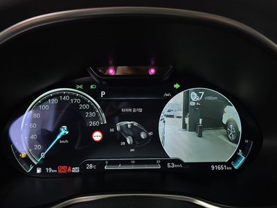 2022 Genesis G80 (RG3) photo 8