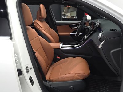 2025 Mercedes-BENZ GLC 缩略图 17