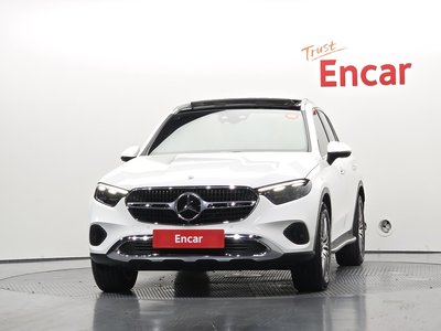 صورة 2 لـ 2025 Mercedes-BENZ GLC