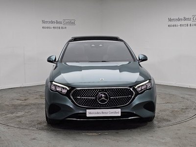 MERCEDES-BENZ E-CLASS - 2