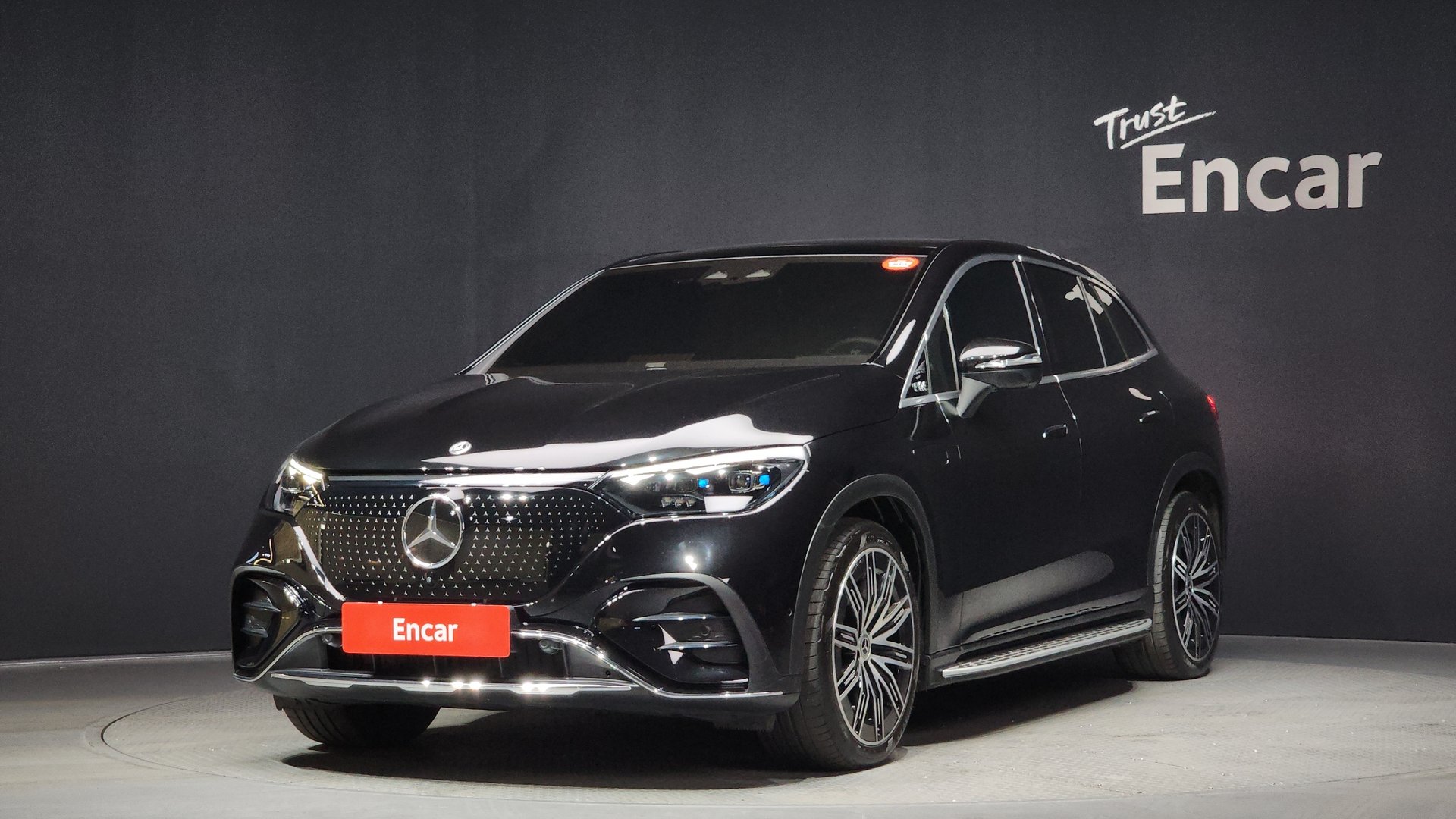 MERCEDES-BENZ EQE - View 1