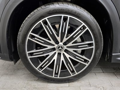 MERCEDES-BENZ EQE - 6