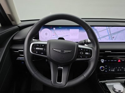 2024 Genesis G80 (RG3) thumbnail 12