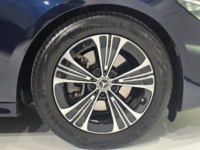 MERCEDES-BENZ E-CLASS - 6