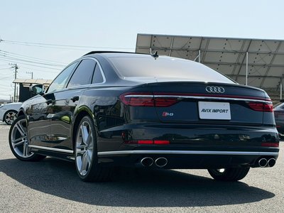 AUDI S8 - 3