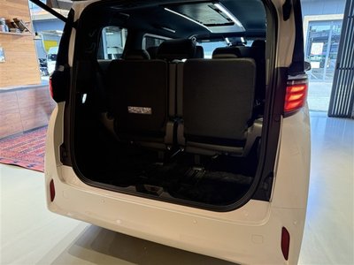 صورة مصغرة 35 لـ 2023 Toyota ALPHARD