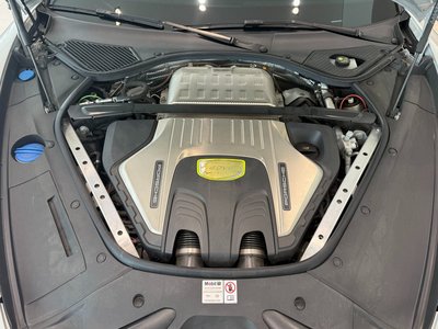 PORSCHE PANAMERA - 7