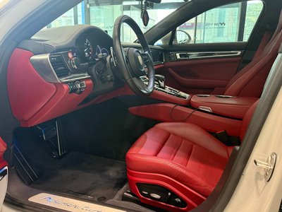 PORSCHE PANAMERA - 10