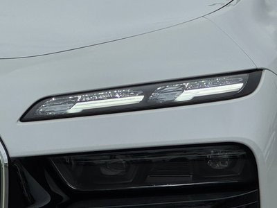 BMW I7 - 8