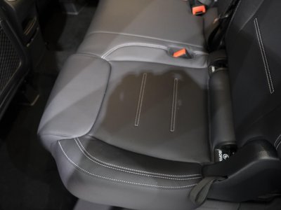 2026 Mercedes-BENZ GLB thumbnail 39
