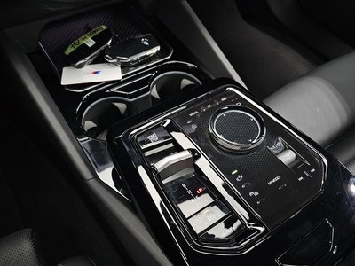 2024 BMW 5 SERIES — миниатюра 12