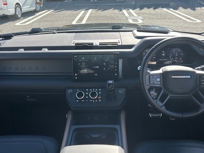 LAND ROVER DEFENDER 110 X 3.0L D300 - 5