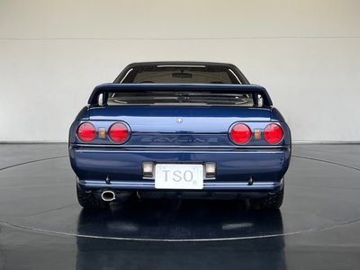 NISSAN SKYLINE GT-R - 4